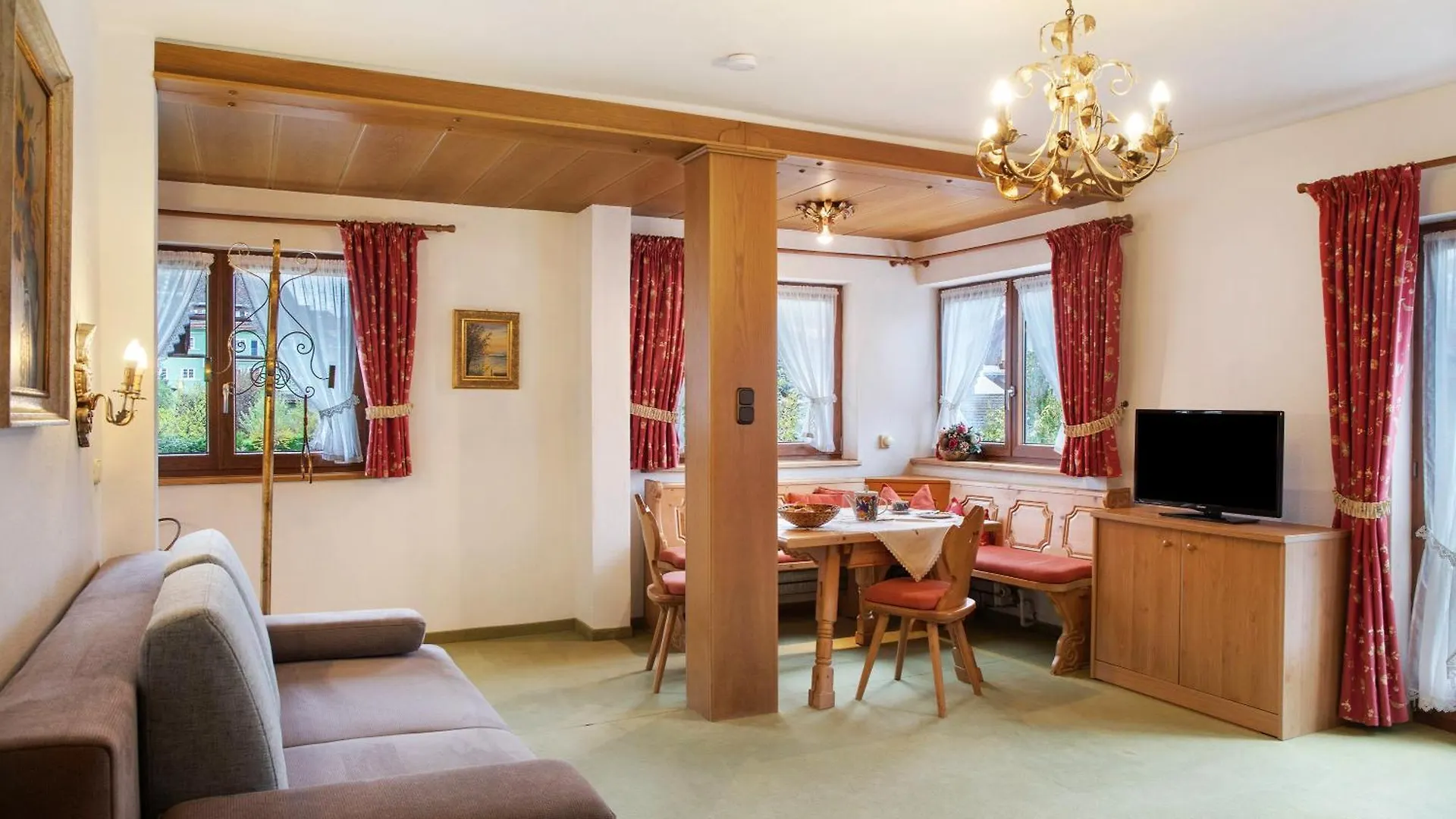 Gaestehaus Arkadia - Ferienwohnung 3 Garmisch-Partenkirchen Apartment